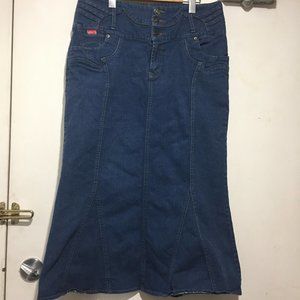 VINTAGE LEVI'S MAXI DENIM SKIRTS SIZE L